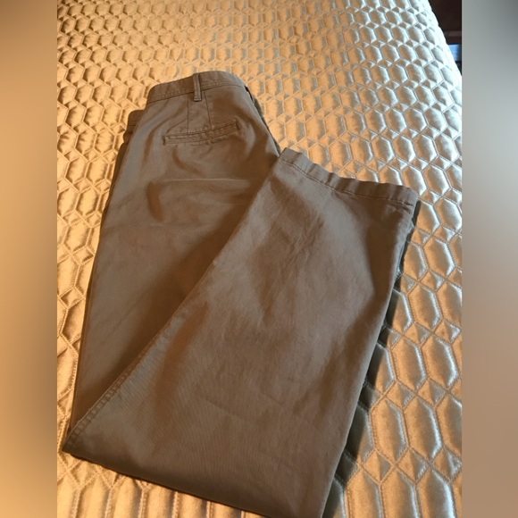 Banana Republic Women’s Authentic Cotton Chino High Rise Pants, beige, size 12 - Picture 9 of 10